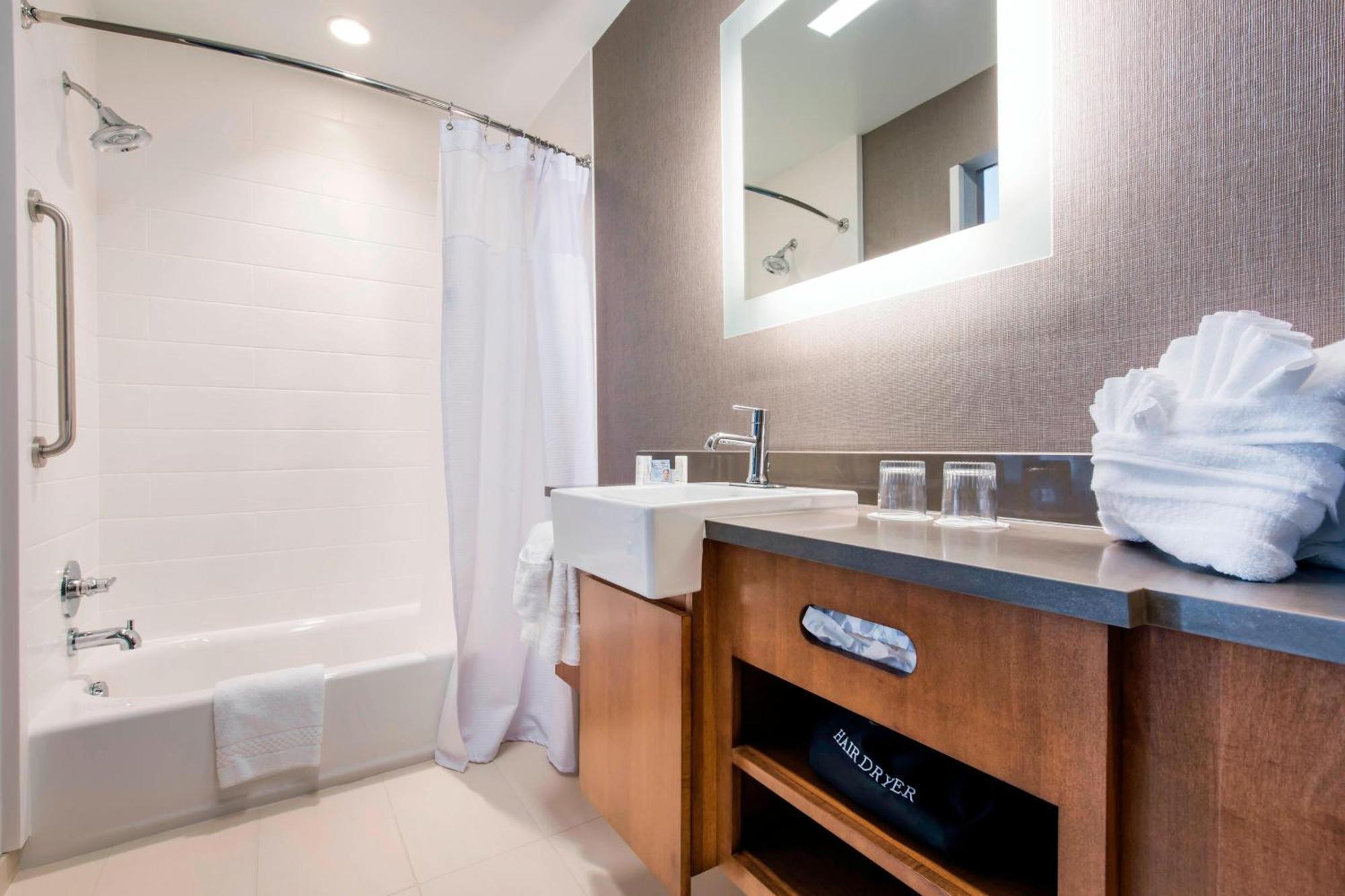 Springhill Suites By Marriott Gallup Exterior foto